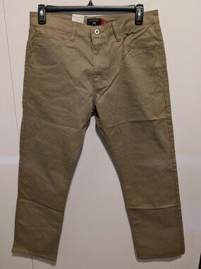 Dockers 33x30 Jean Cut - NWT